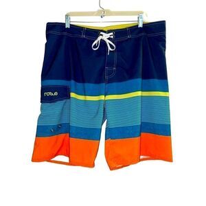Nowe Swim Shorts 